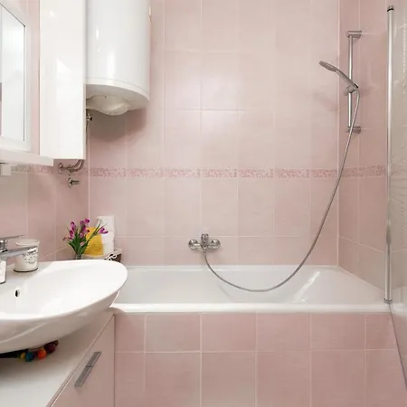 Apartment Exclusive Bugenvila